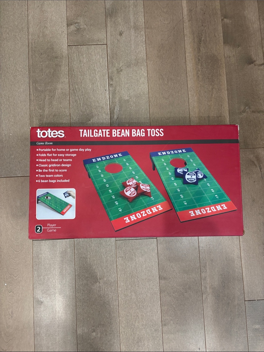 New in box Totes Tailgate Bean Bag Toss Game - Red and Green